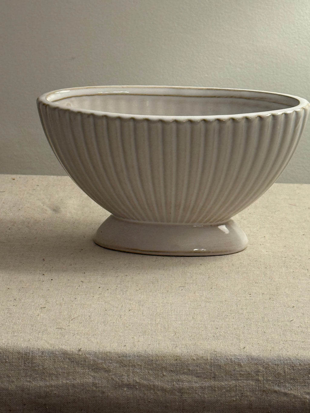 Cream Ribbed Ceramic Footed Planter | Decorative Plant Pot | 20cm