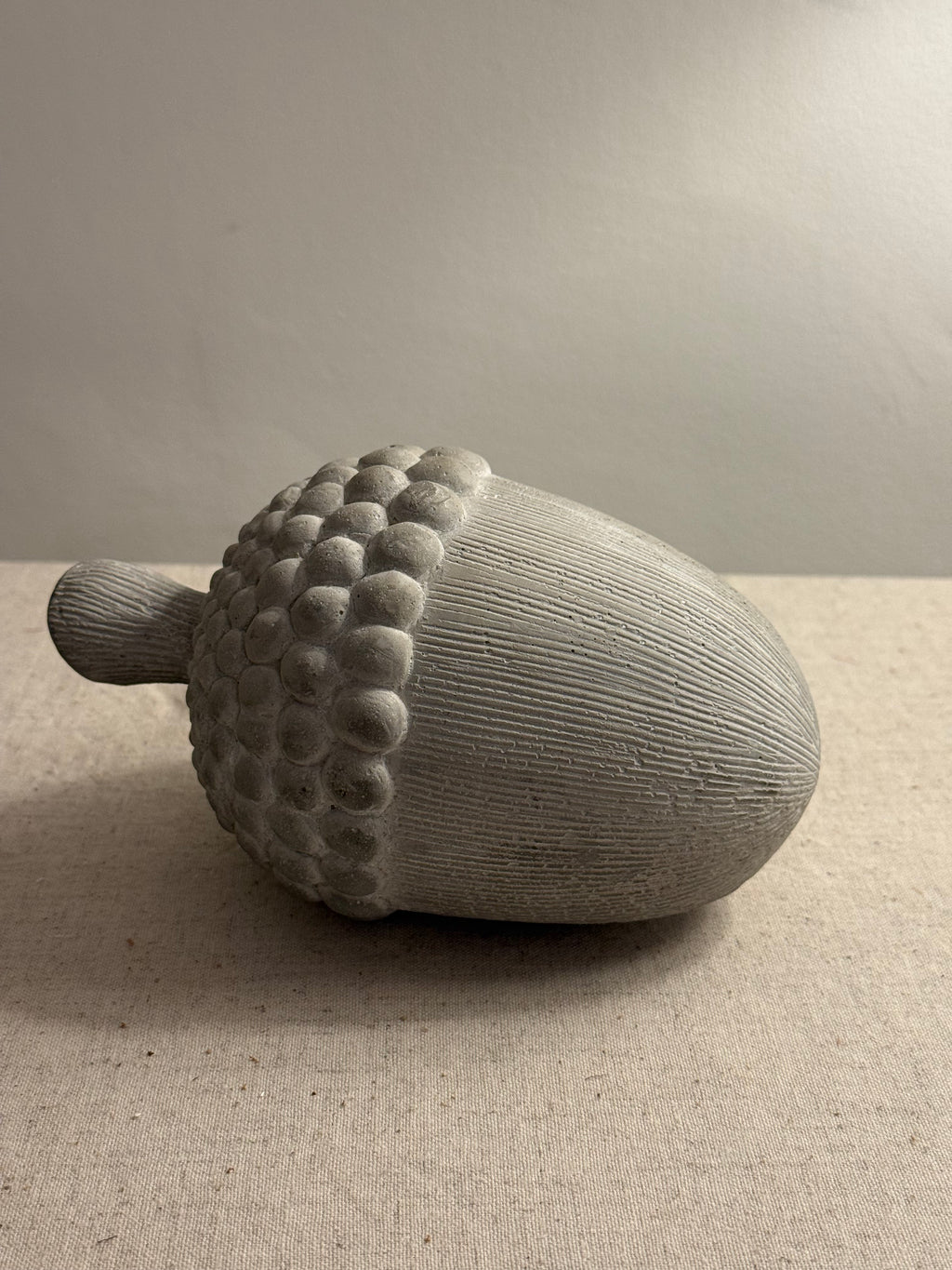 Gisela Graham Stone Effect Acorn Pot Cover