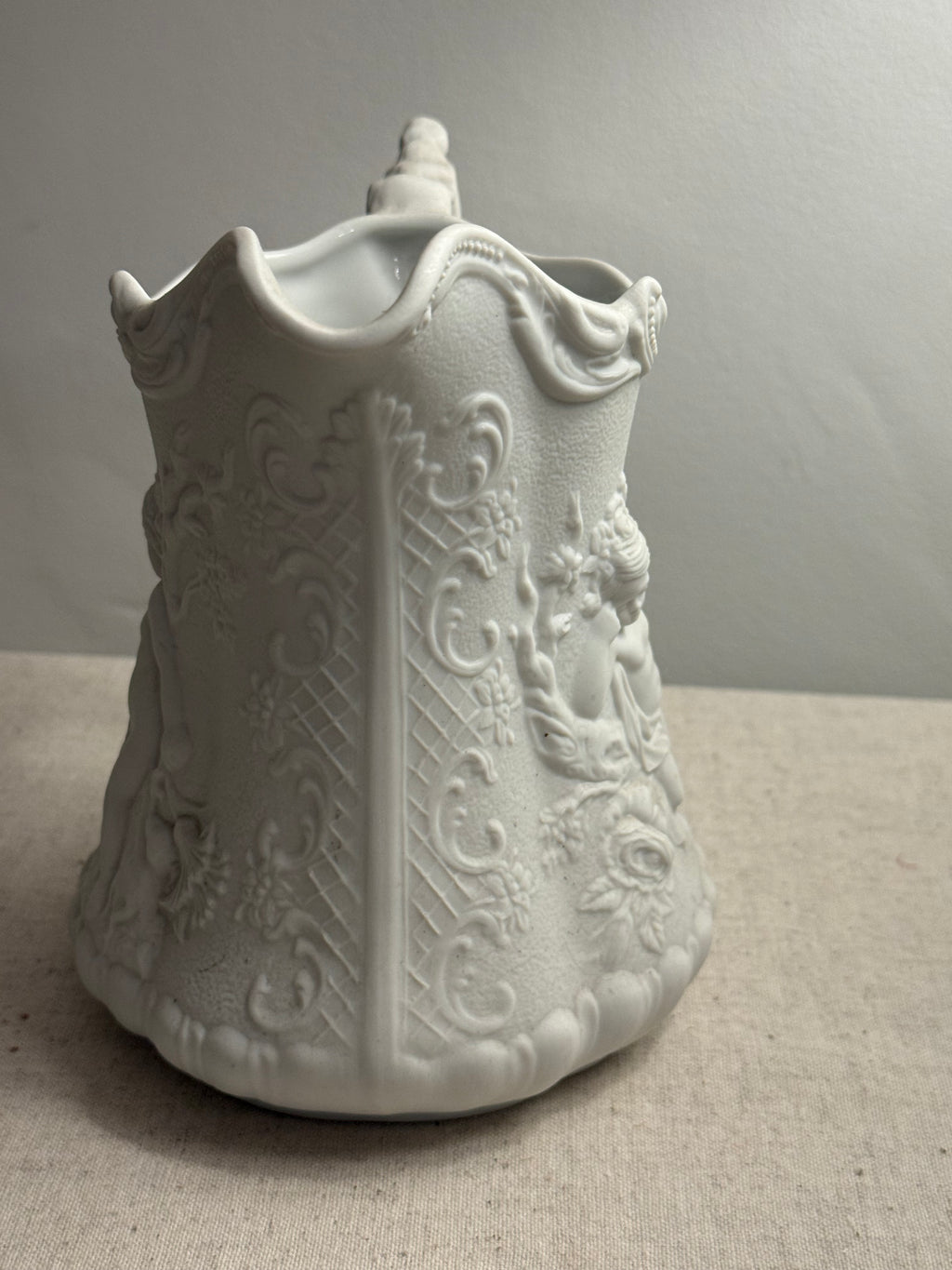 Vintage Portmeirion Parian Ware Cupid Cherub Relief Molded Jug 17cm